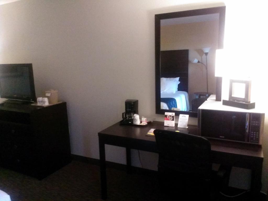 Days Inn & Suites By Wyndham Page Lake Powell Εξωτερικό φωτογραφία